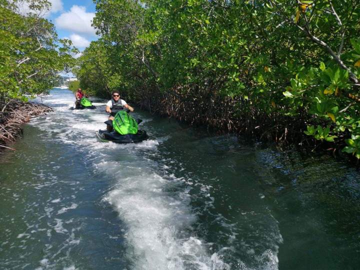 Scooter des mers aventure Sainte-Luce